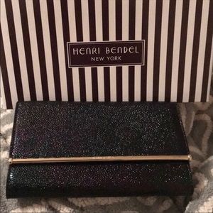 Henri bendel clutch